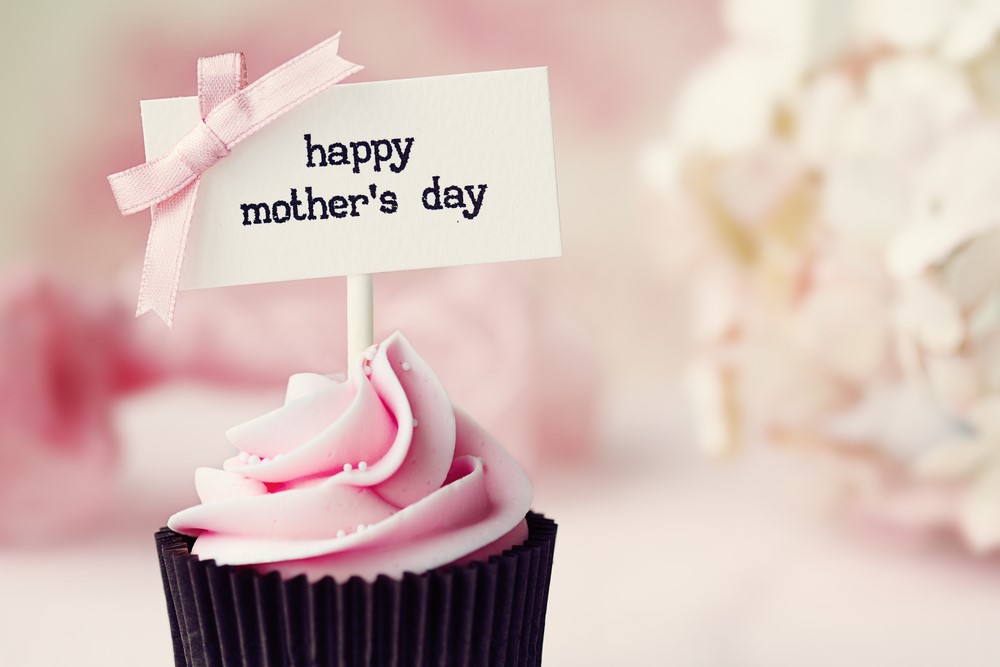 Mother's Day Cakes - Customized Cakes | Free Delivery in Lahore